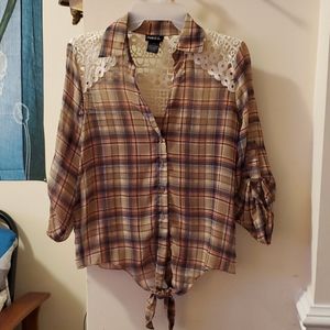 Teen/womens sheer knit shirt